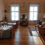 아파트 Palac Paprotno Karnice