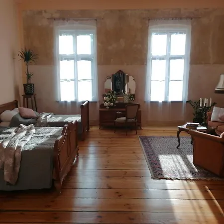 דירה Palac Paprotno Karnice