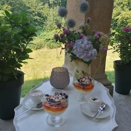 Palac Paprotno Appartement