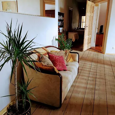 Palac Paprotno דירה *