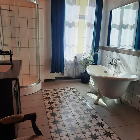 Pałac Paprotno Apartament *