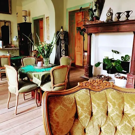 Apartament Pałac Paprotno