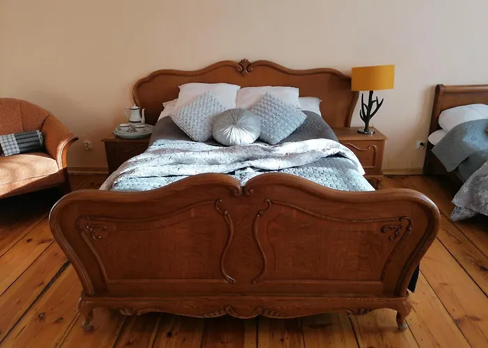 Palac Paprotno Apartamento *