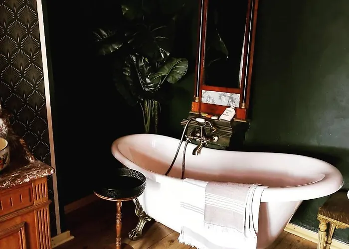 Palac Paprotno Apartamento