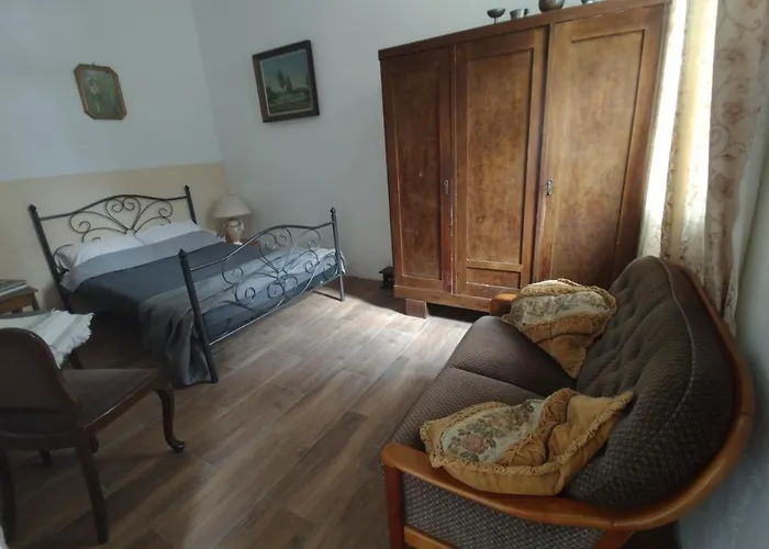 Palac Paprotno Apartamento *
