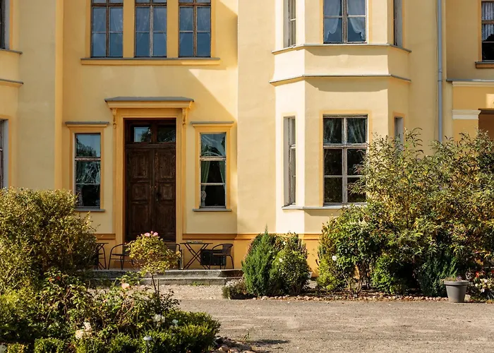 Palac Paprotno Apartamento