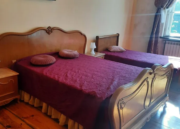 Palac Paprotno Apartamento Karnice